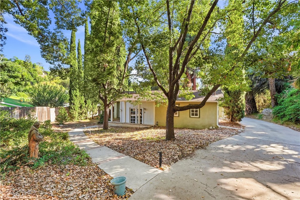 1749 West Property Photo 2