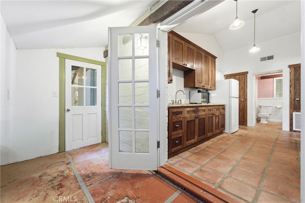 1749 West Property Photo 19