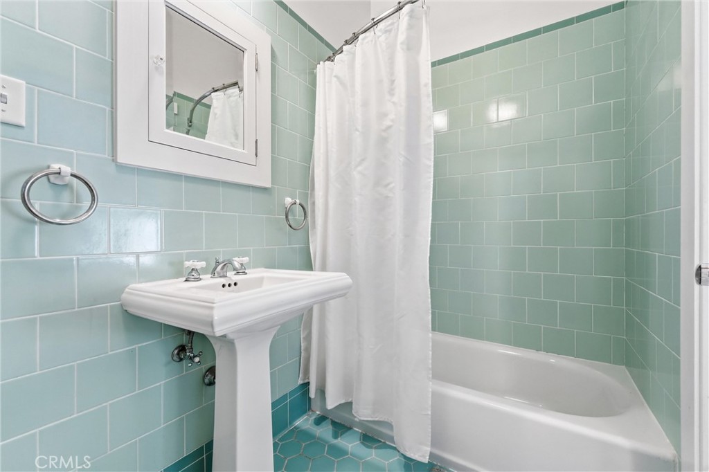 1749 West Property Photo 30