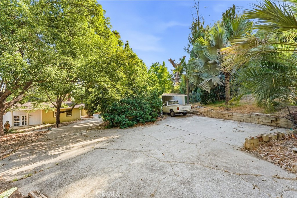 1749 West Property Photo 39