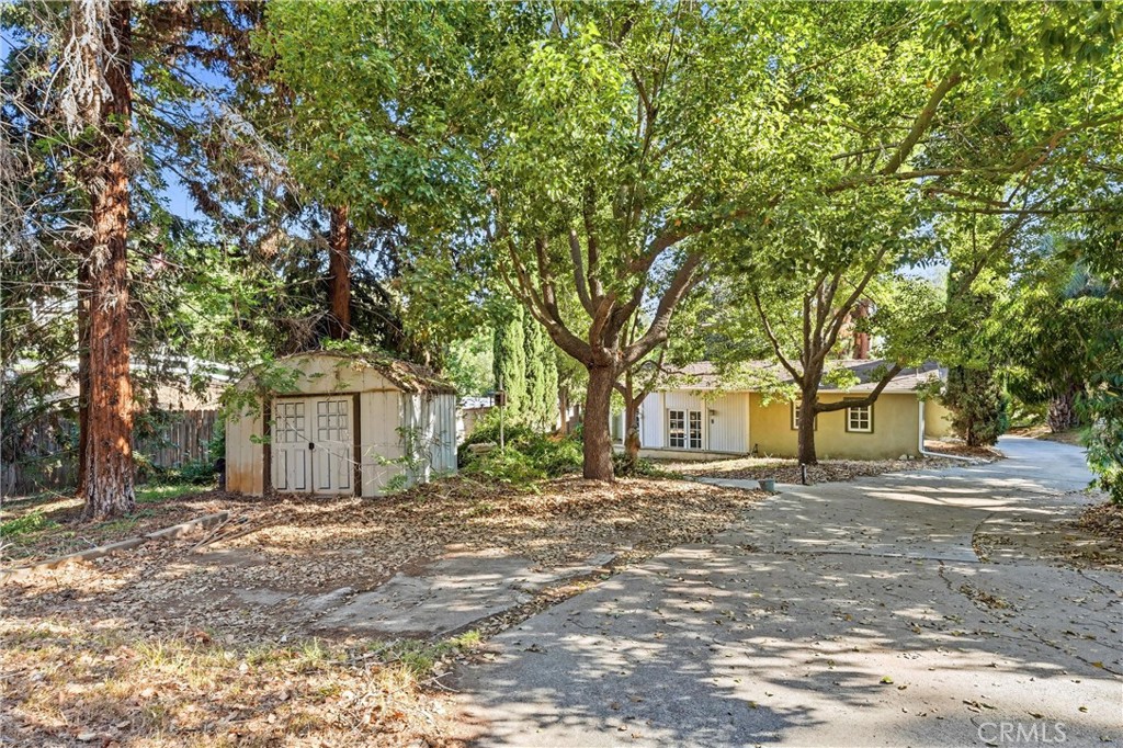1749 West Property Photo 40