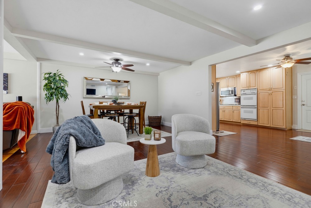 5421 Park Property Photo 10