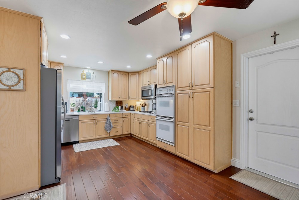 5421 Park Property Photo 19