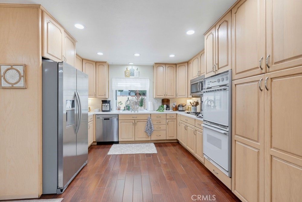 5421 Park Property Photo 20
