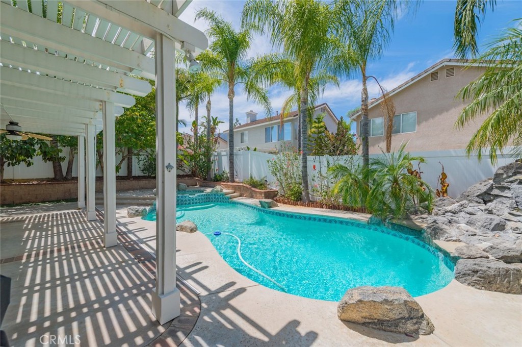 3420 New York Property Photo 4