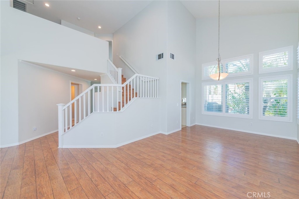 3420 New York Property Photo 5