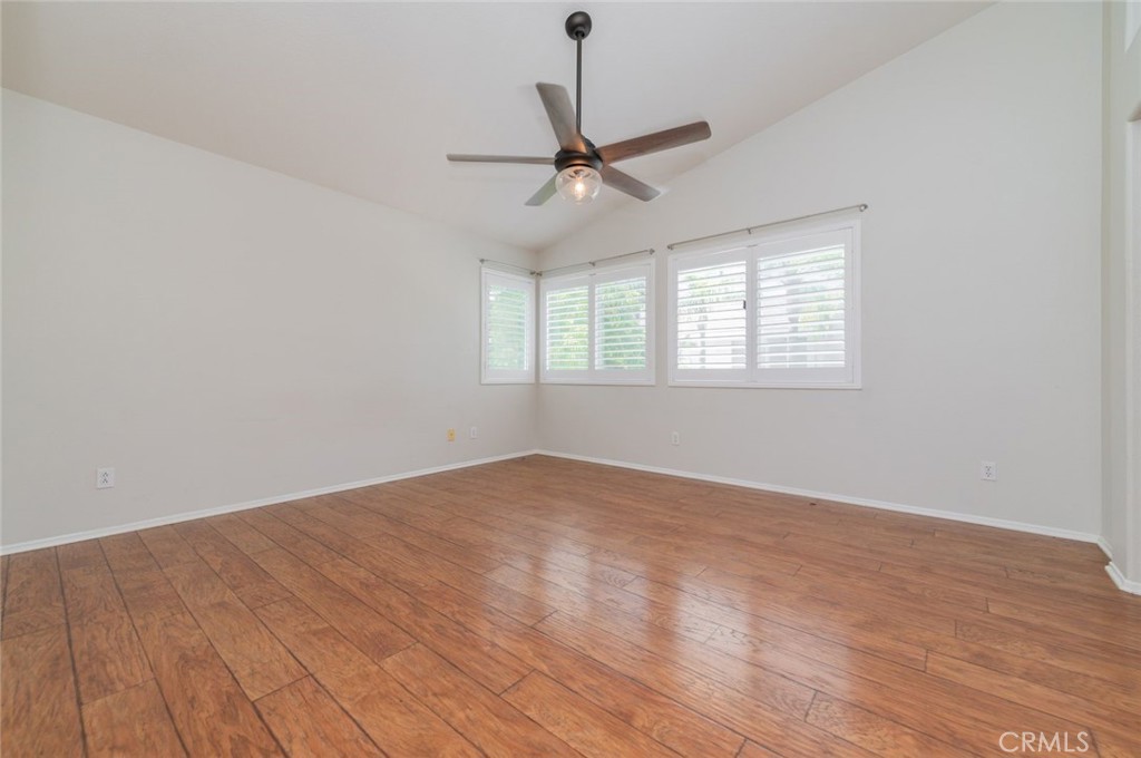 3420 New York Property Photo 25