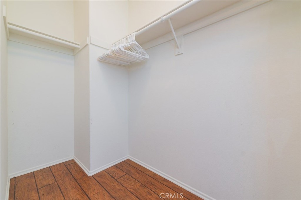 3420 New York Property Photo 30