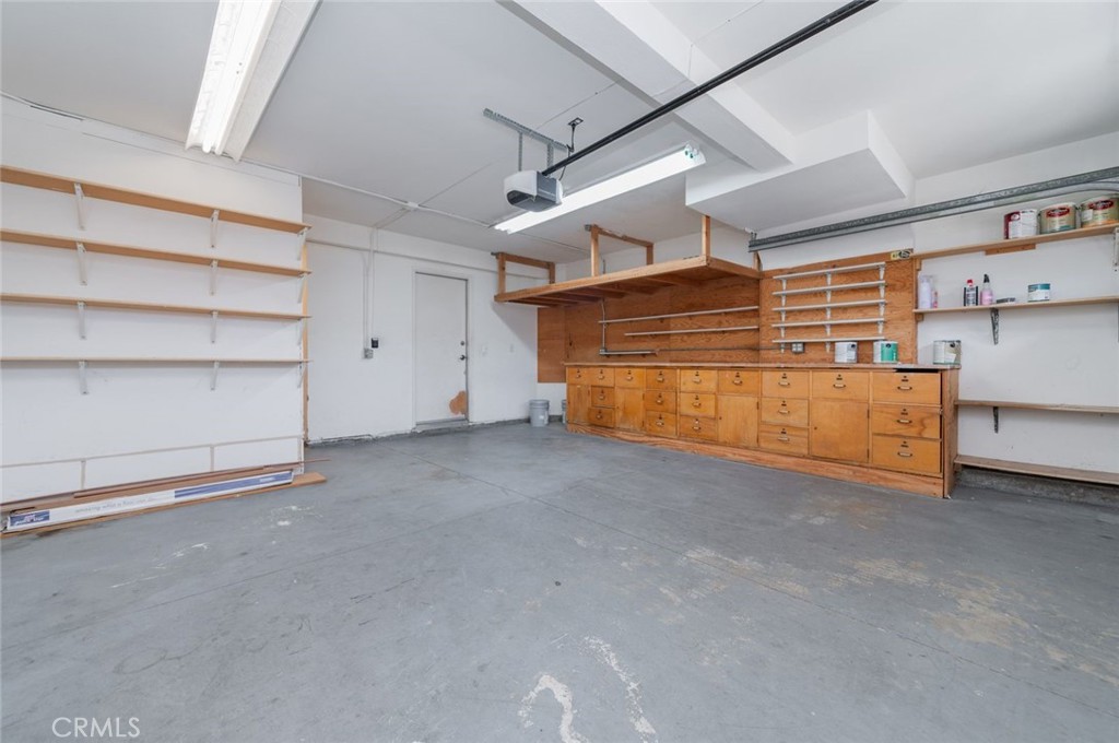 3420 New York Property Photo 39