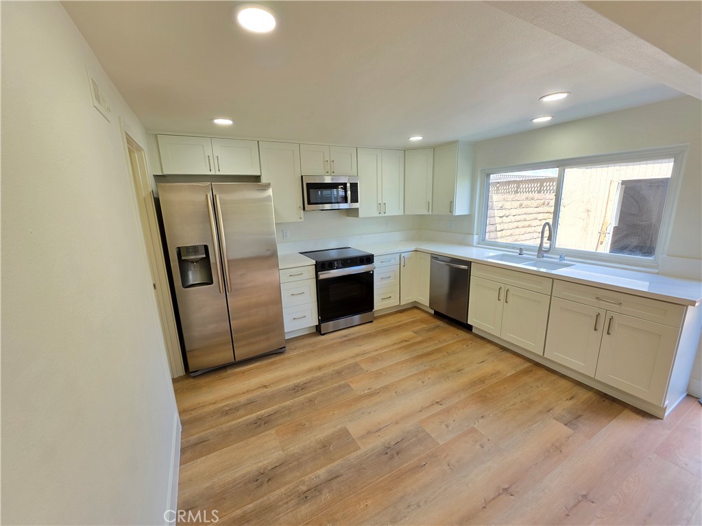 4331 Larwin Property Photo 1
