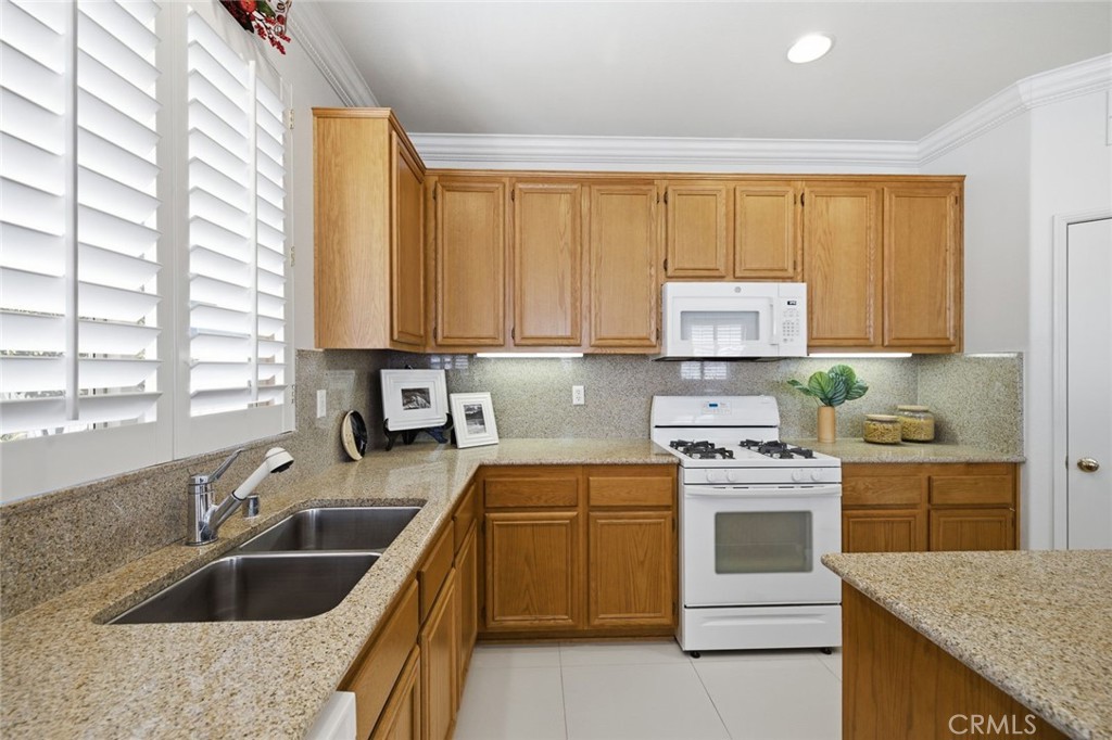 17537 Sagebrush Property Photo 18