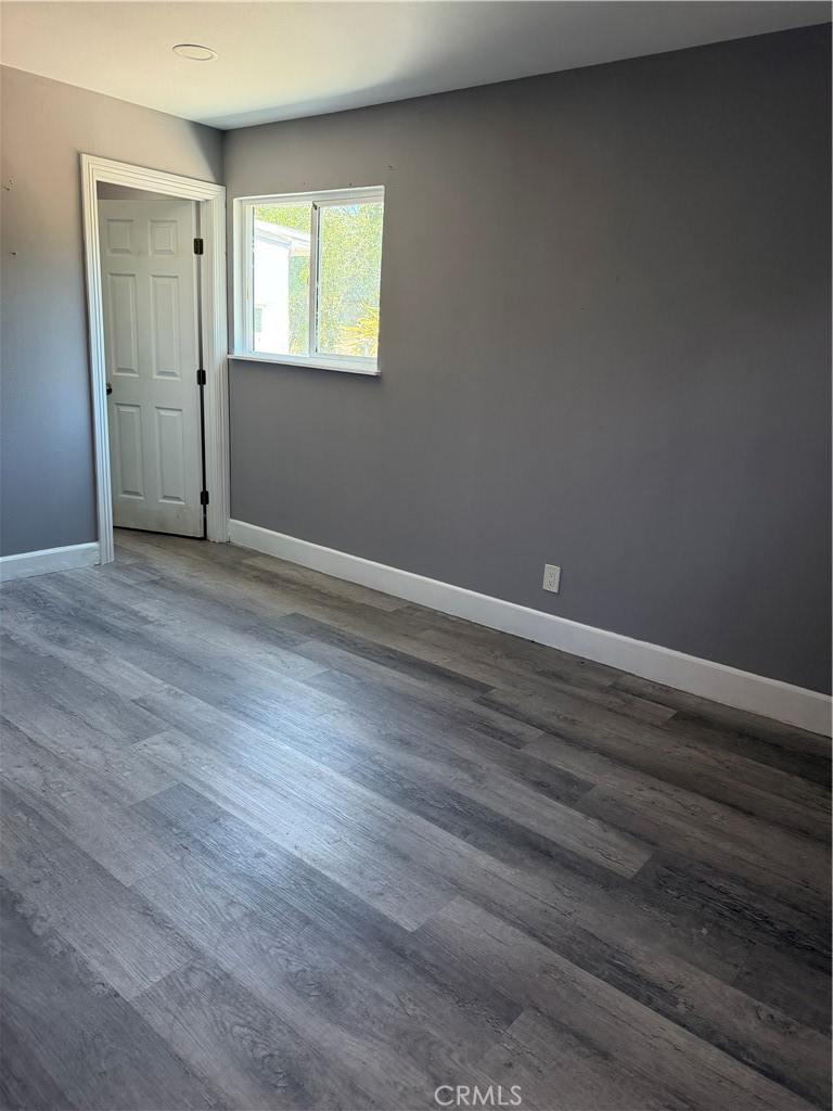 6603 Mitad Court Property Photo 13