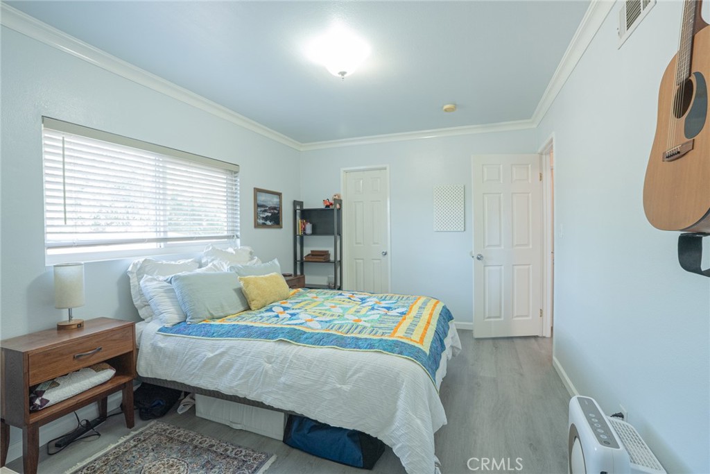 2104 Raymond 4 Property Photo 12