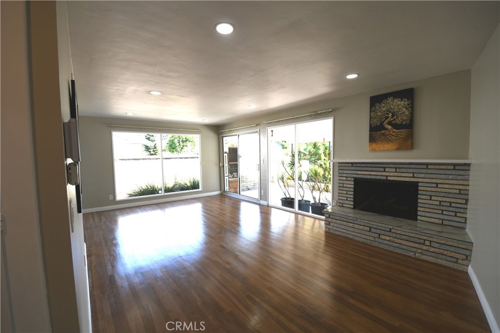 10445 Ballard Property Photo 5