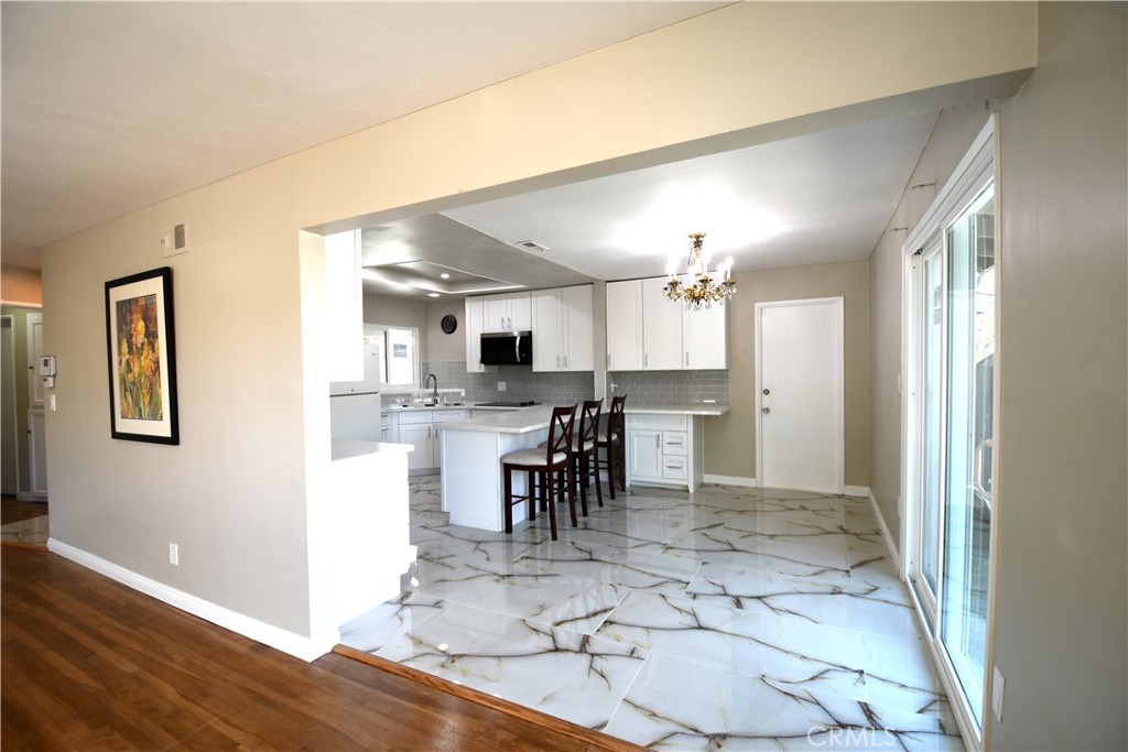 10445 Ballard Property Photo 10