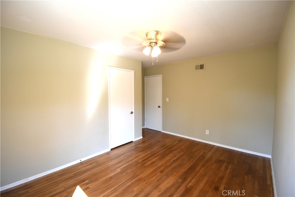 10445 Ballard Property Photo 26