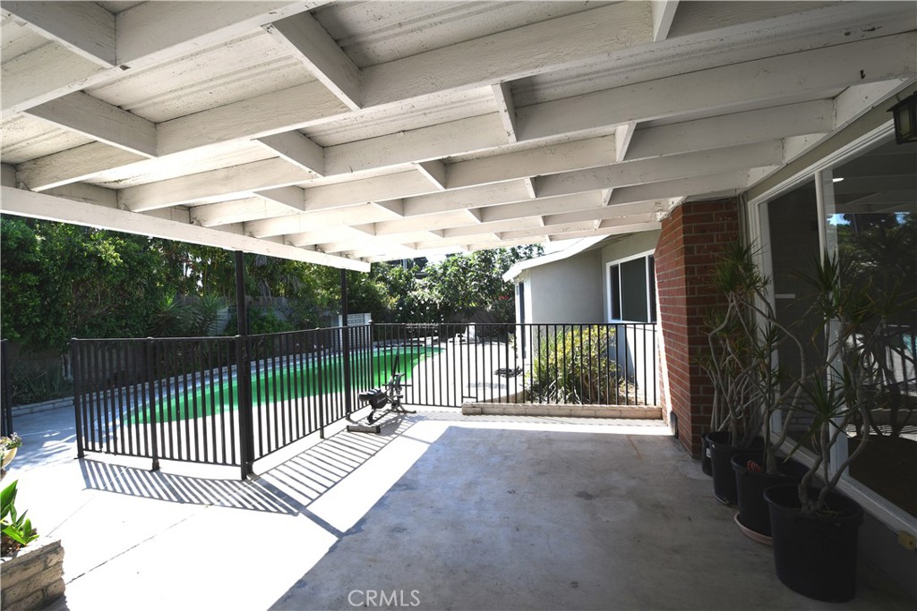 10445 Ballard Property Photo 30