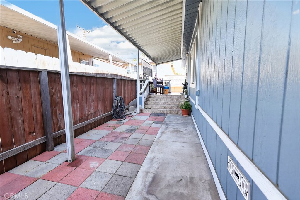 11301 Euclid Street 22 Property Photo 4
