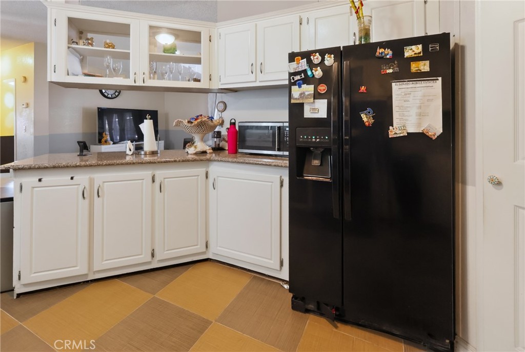11301 Euclid Street 22 Property Photo 25