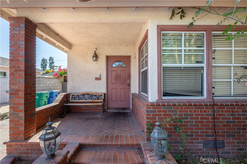 4445 Sunfield Property Photo 2