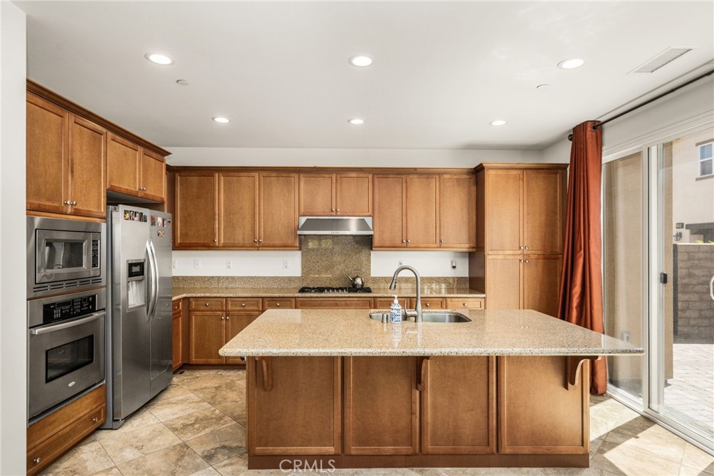 2748 E Coalinga Property Photo 15