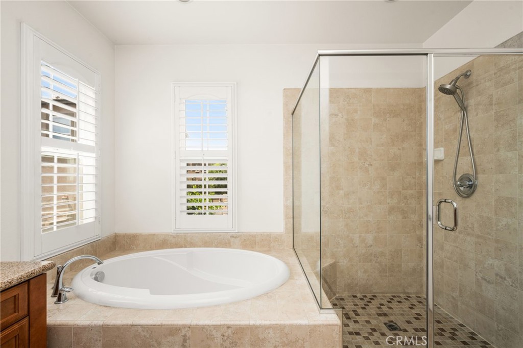 2748 E Coalinga Property Photo 34
