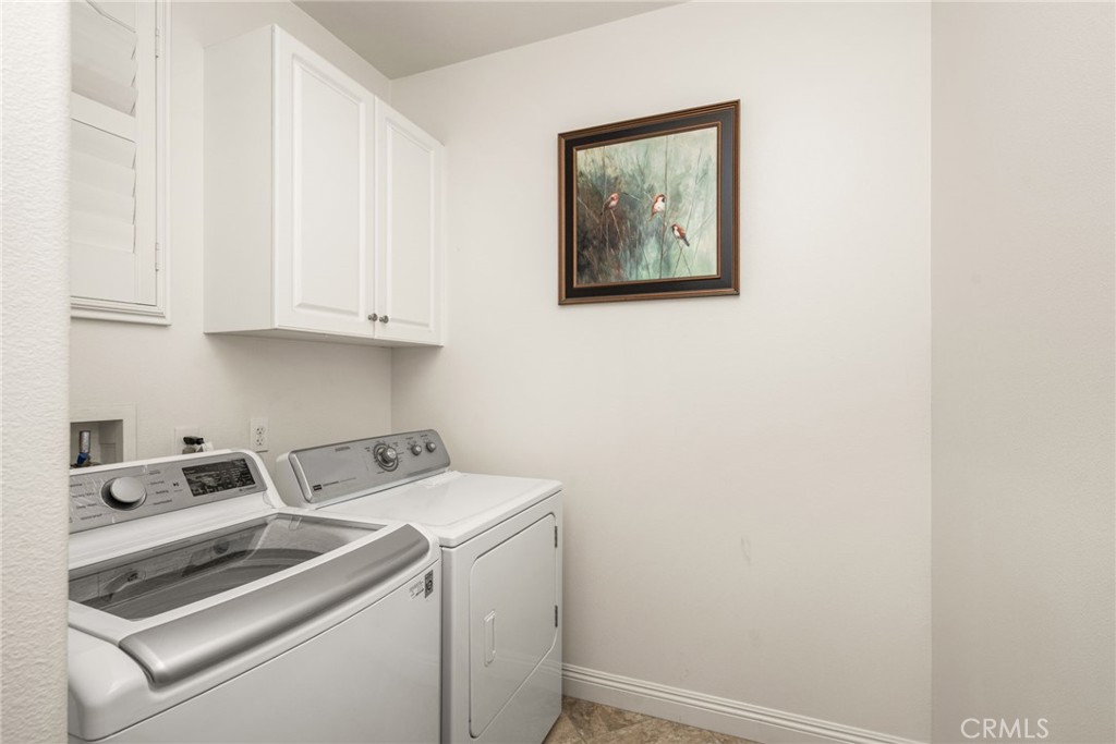 2748 E Coalinga Property Photo 41