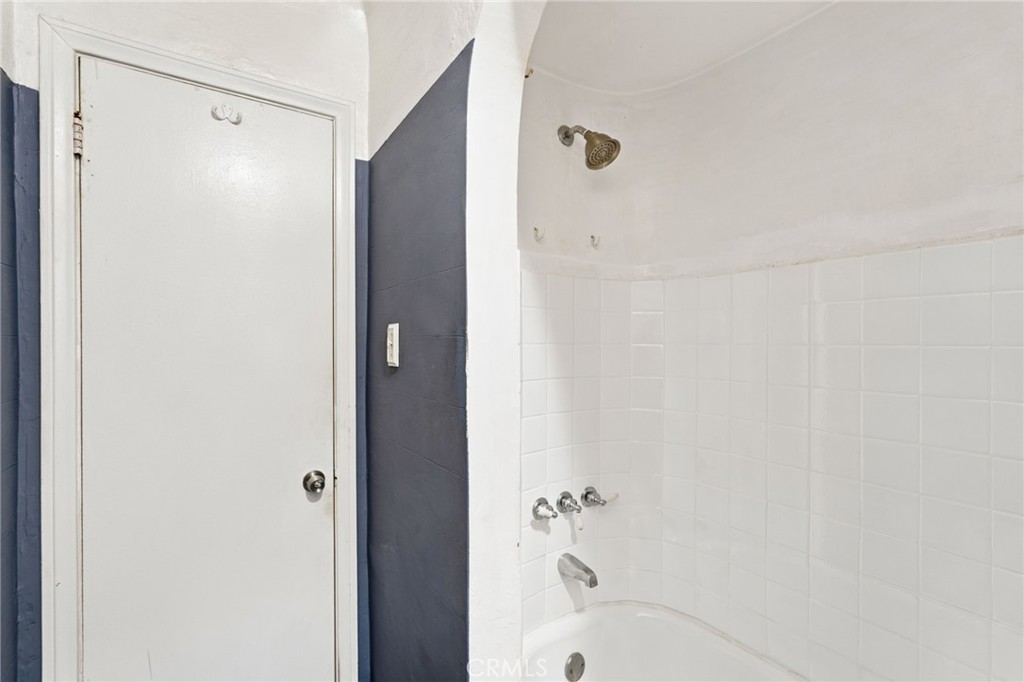 2390 Oregon Property Photo 25