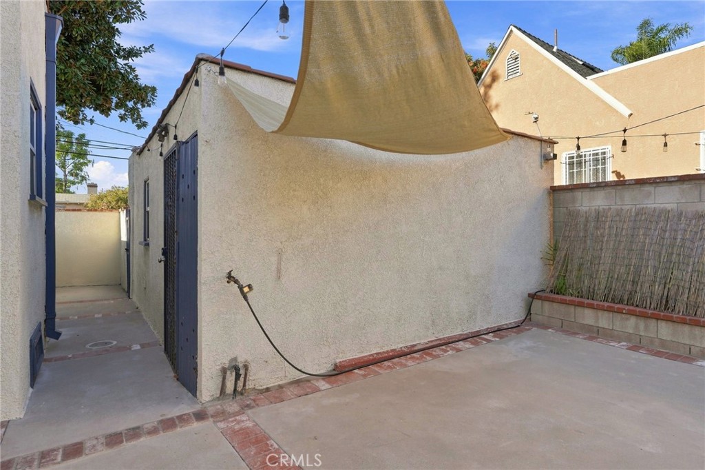 2390 Oregon Property Photo 29