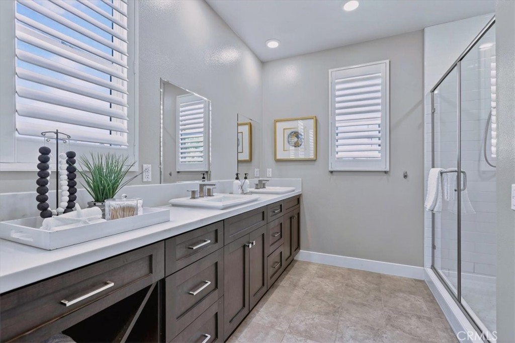 168 Crossover Property Photo 29