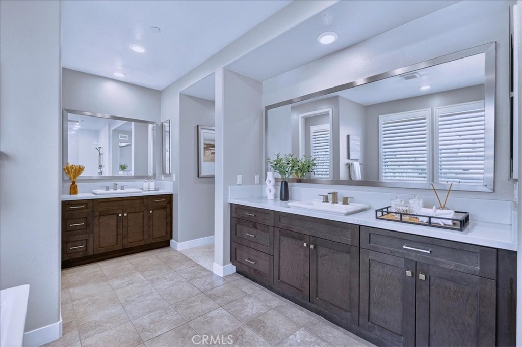 168 Crossover Property Photo 38
