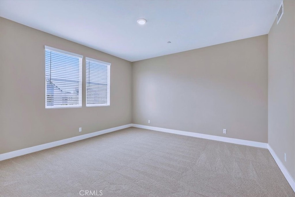 168 Crossover Property Photo 41