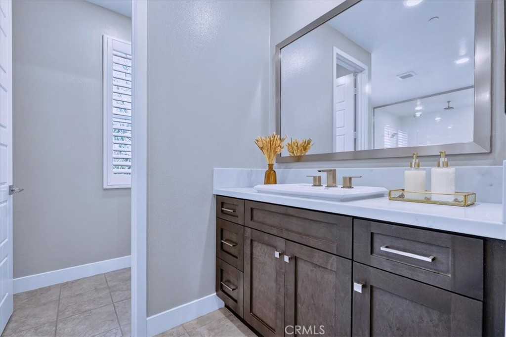 168 Crossover Property Photo 43
