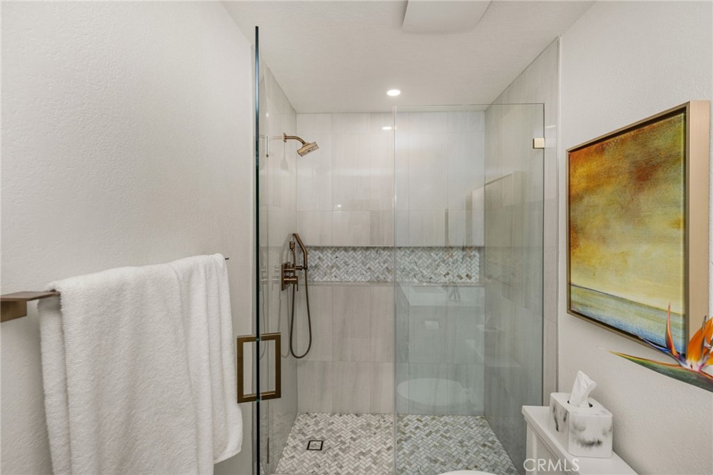601 Jasmine Property Photo 29