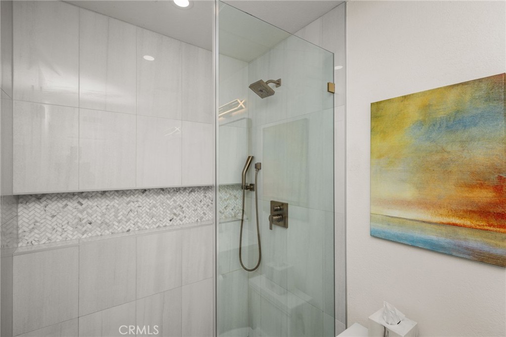 601 Jasmine Property Photo 36