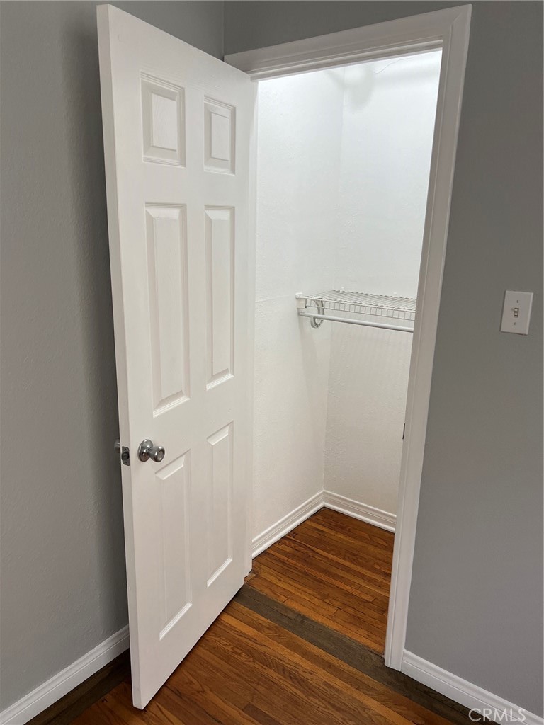 2225 E 2nd 5 Property Photo 10