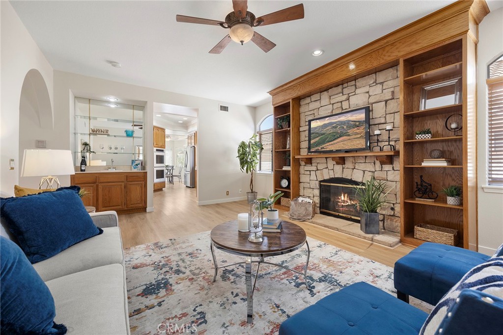 5315 Via Sevilla Property Photo 1