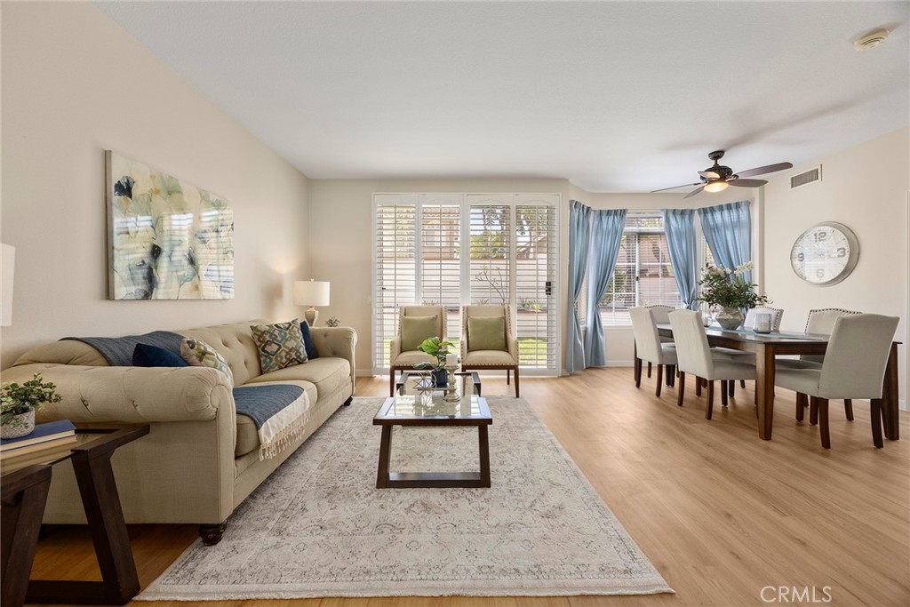 5315 Via Sevilla Property Photo 3