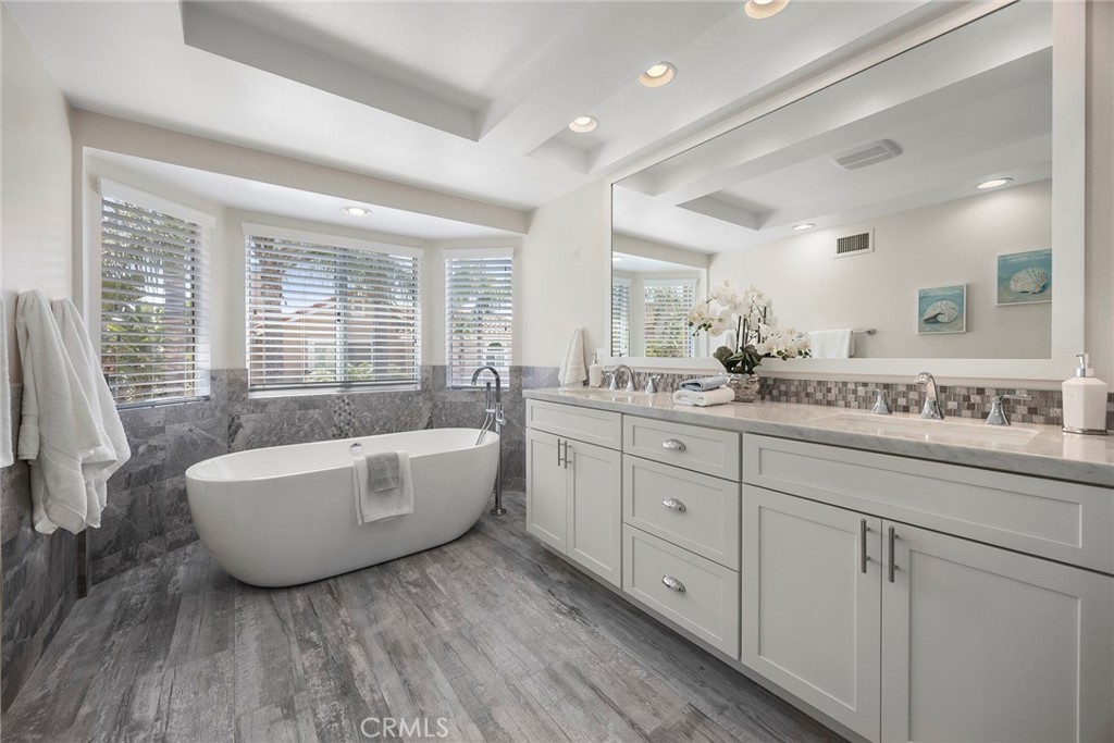 5315 Via Sevilla Property Photo 20
