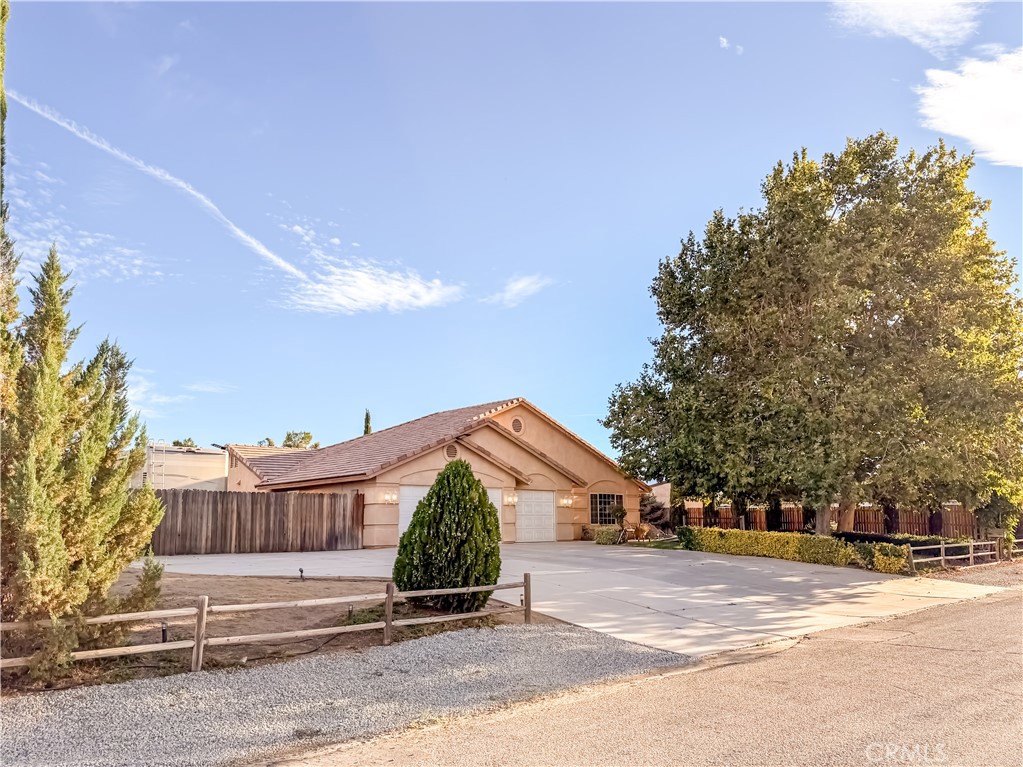 10011 Solano Property Photo 12
