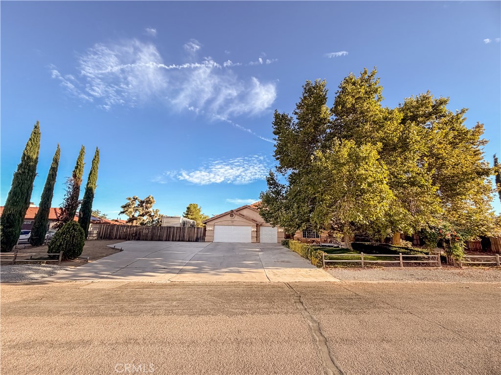 10011 Solano Property Photo 13