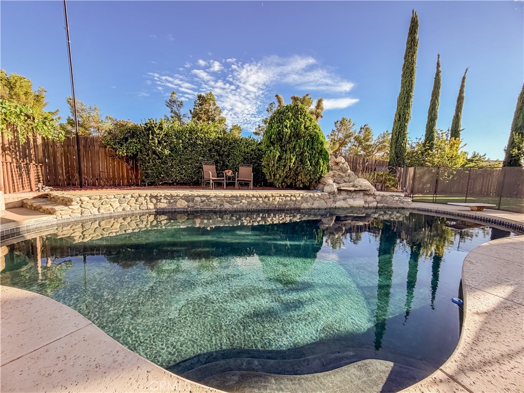 10011 Solano Property Photo 44