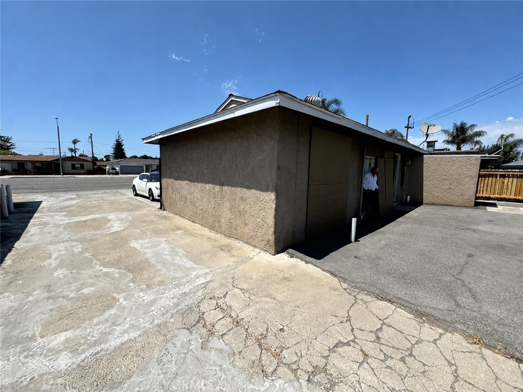 200 N Brookhurst Property Photo 1