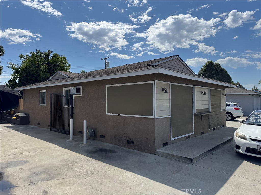 200 N Brookhurst Property Photo 4