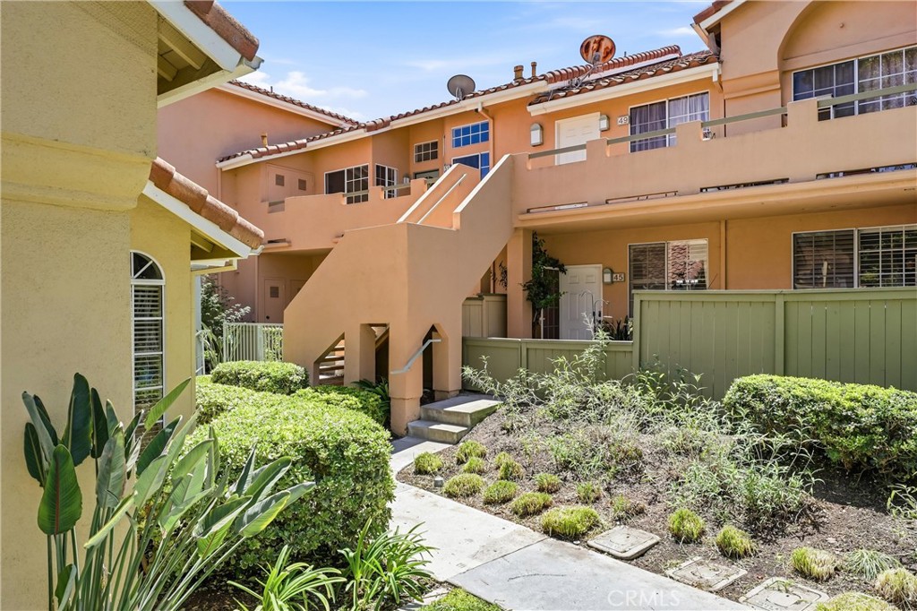 51 Abrazo Aisle 169 Property Photo 1