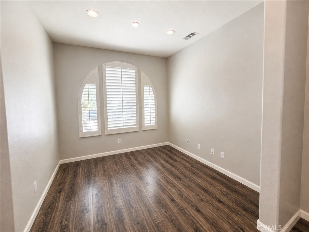3032 N Spicewood Property Photo 9
