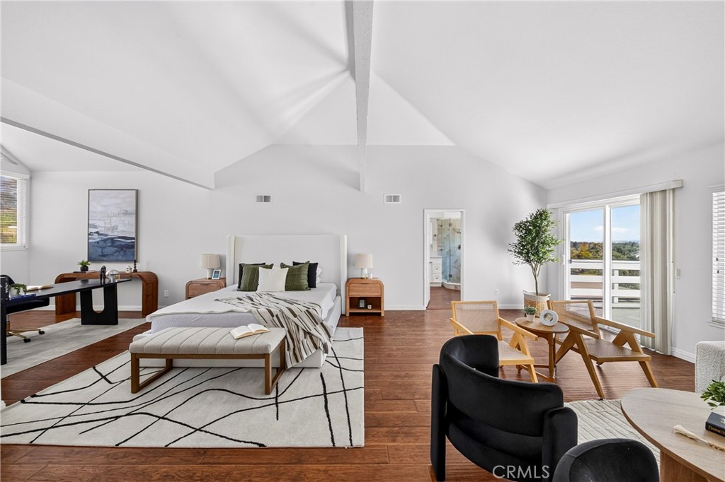 1468 Atherton Property Photo 3