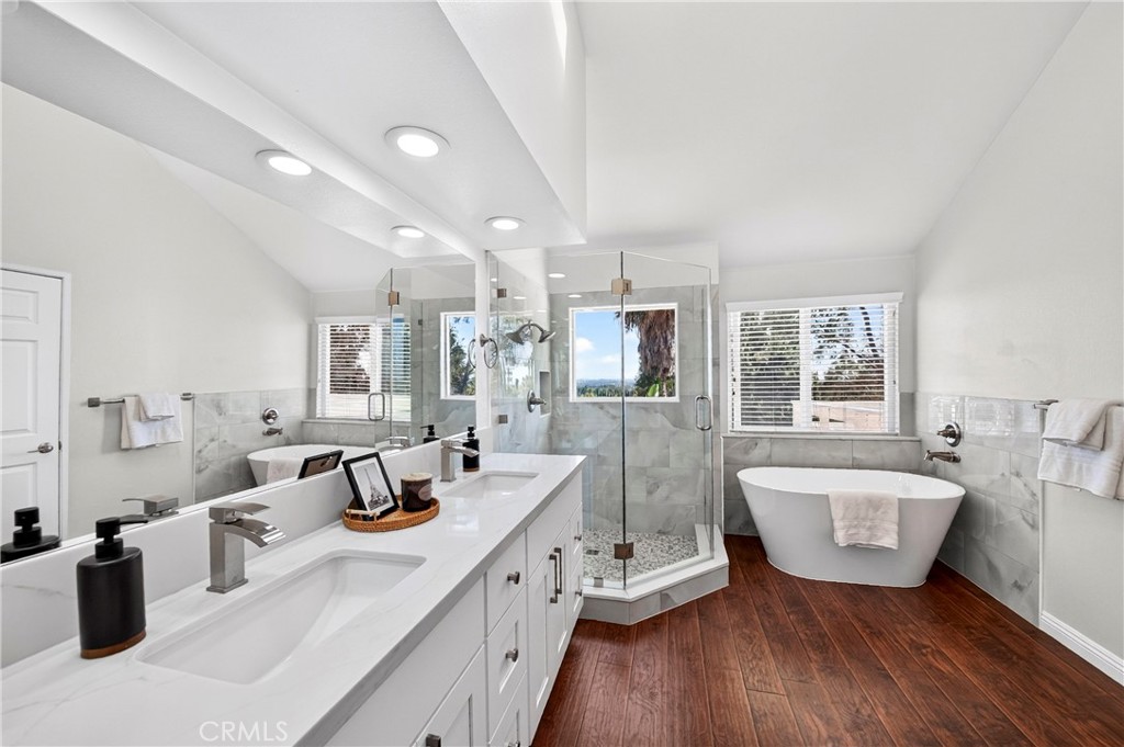 1468 Atherton Property Photo 13