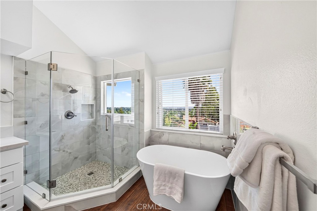 1468 Atherton Property Photo 16