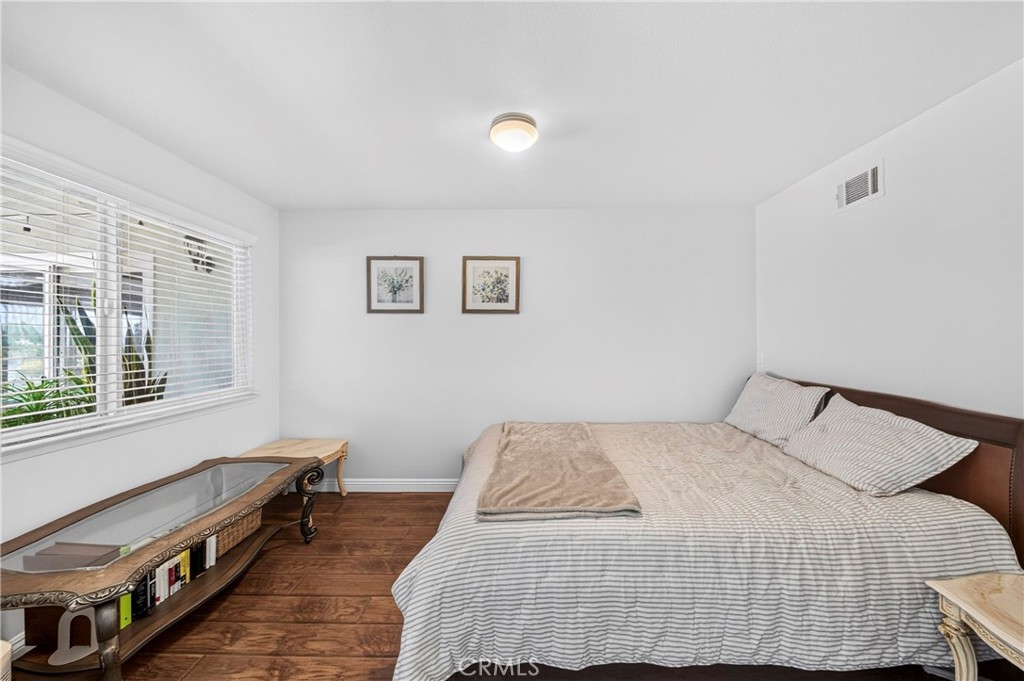 1468 Atherton Property Photo 31